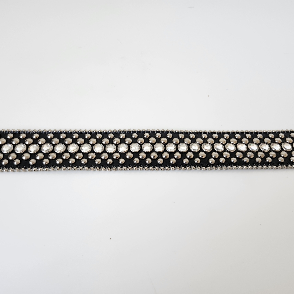 LEAVING POSH FINAL CLEARANCE B.B. Simon Black and Silver Crystal Studded Belt - Picture 5 of 14